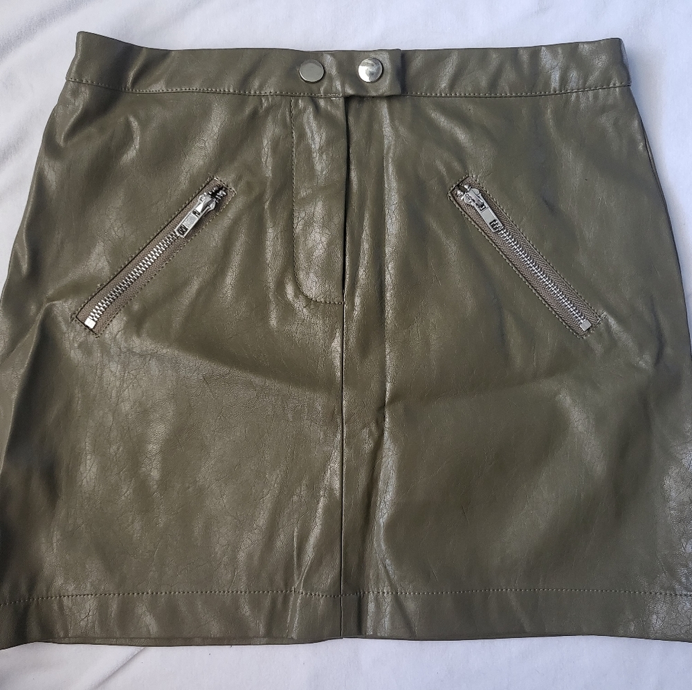 shine star collection skirt zip and buttons S